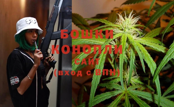 прущий лед Остров